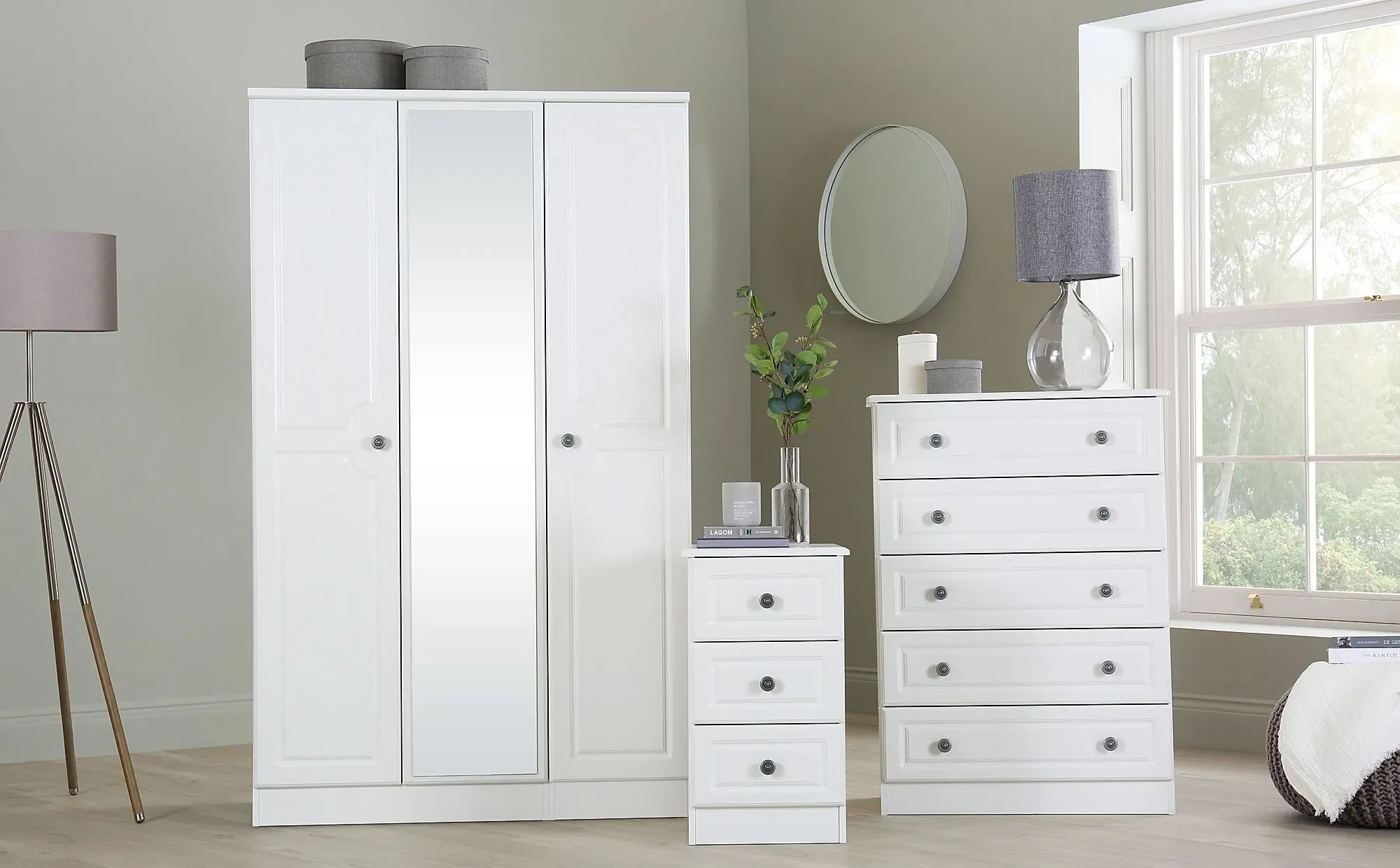 Get the Perfect 3 door wardrobe bedroom furniture set