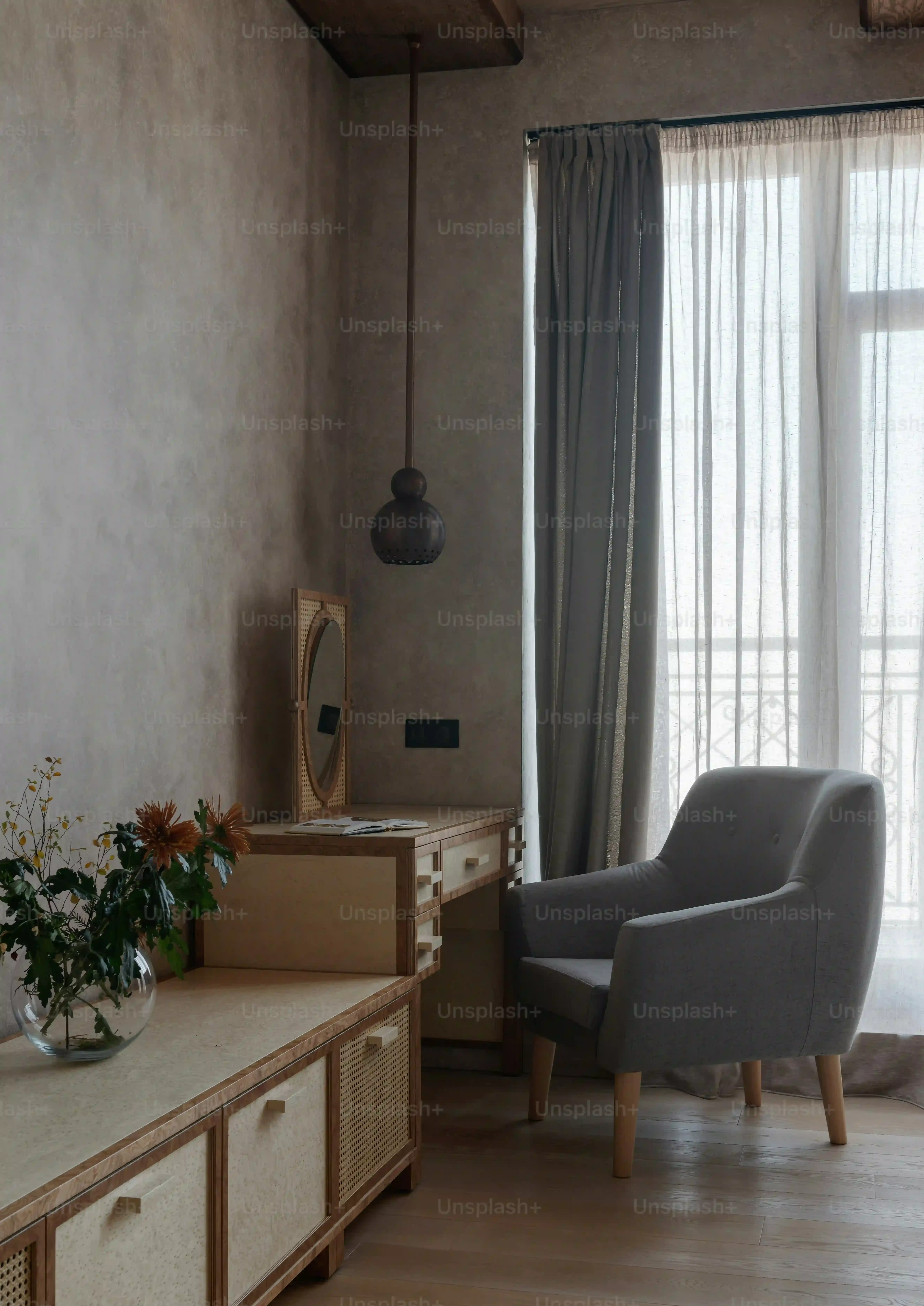 Elevate Your Room: Find the Perfect Bedroom Furniture Chair