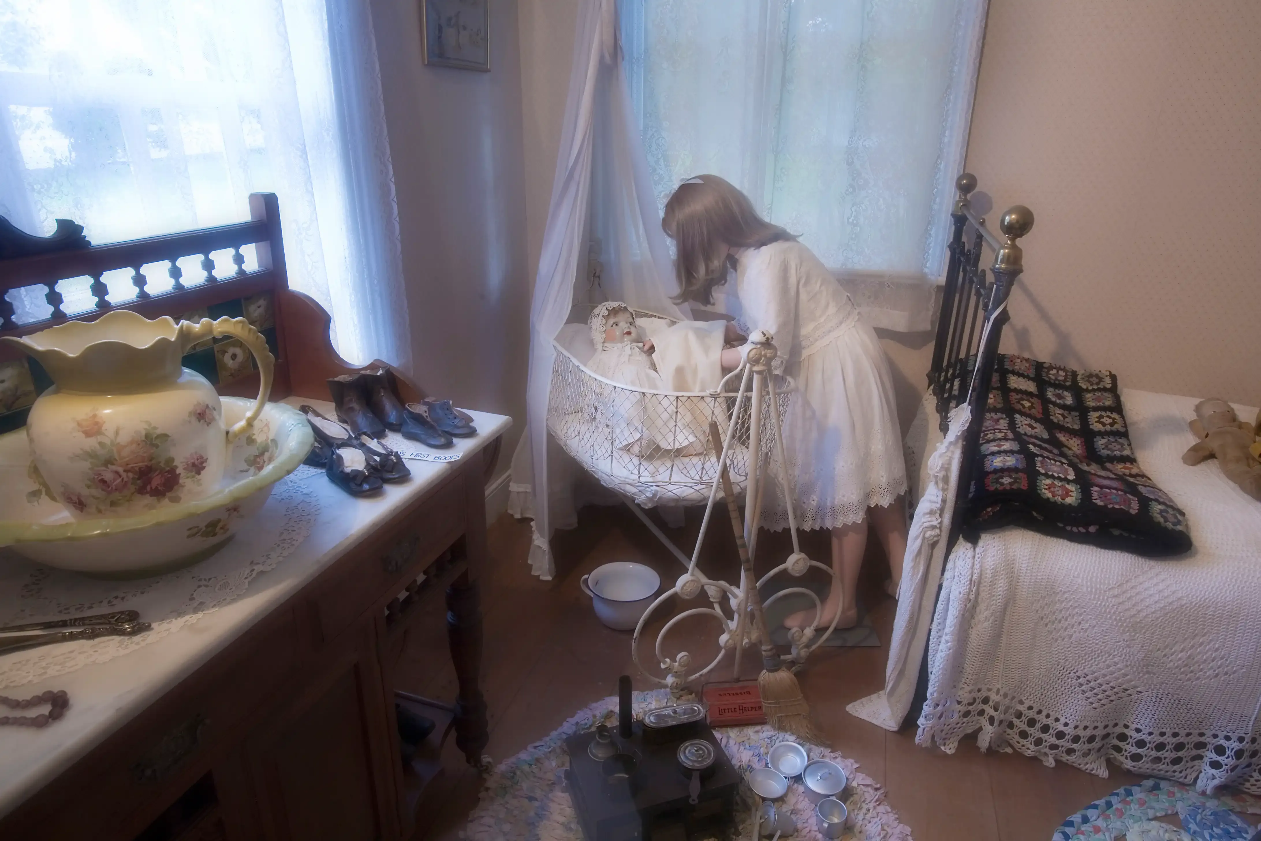 Beyond the Bed: Desks, Chairs, and Making the Room Work