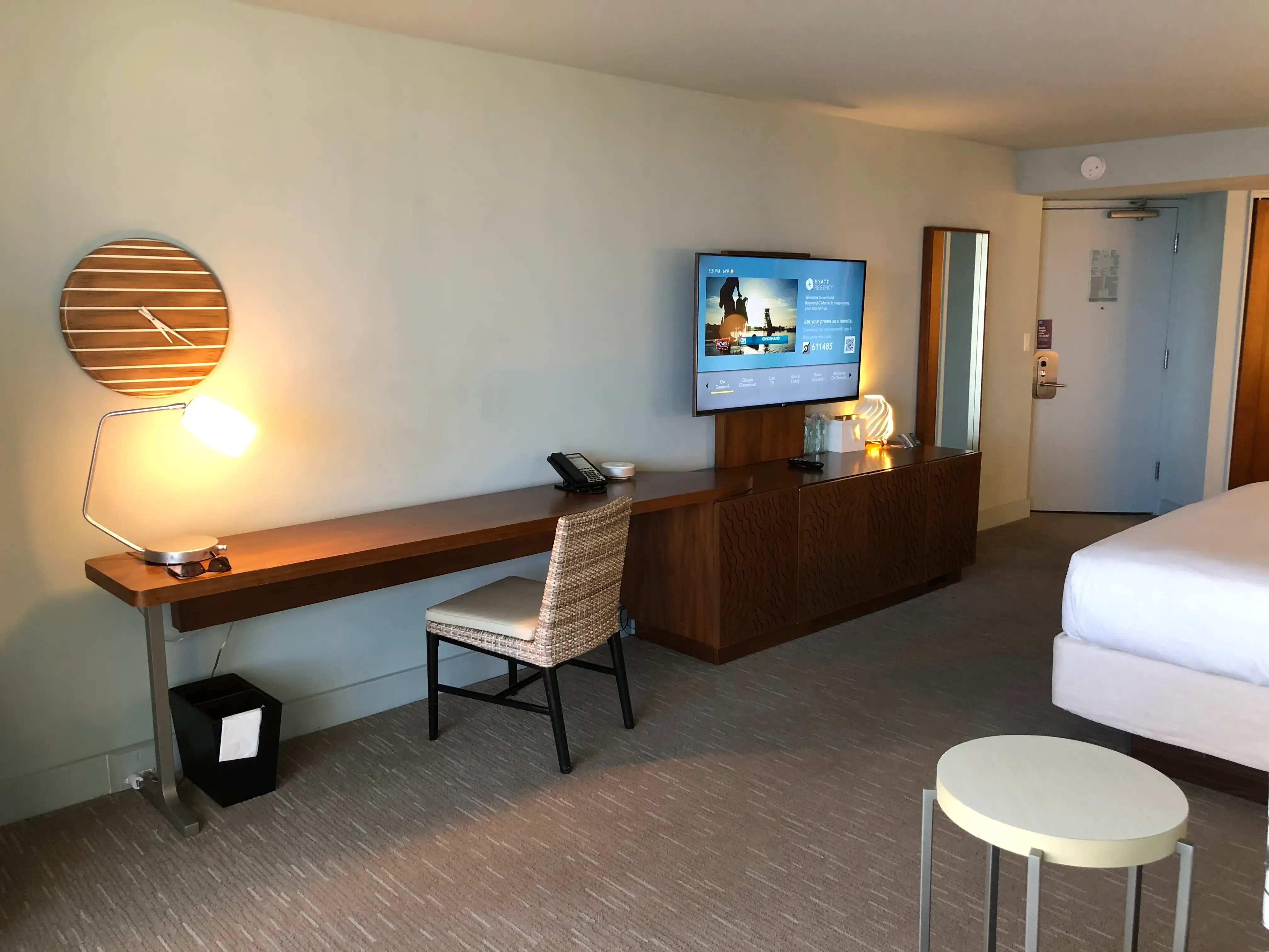 Finding the Perfect Bedroom Furniture 4 Set for You
