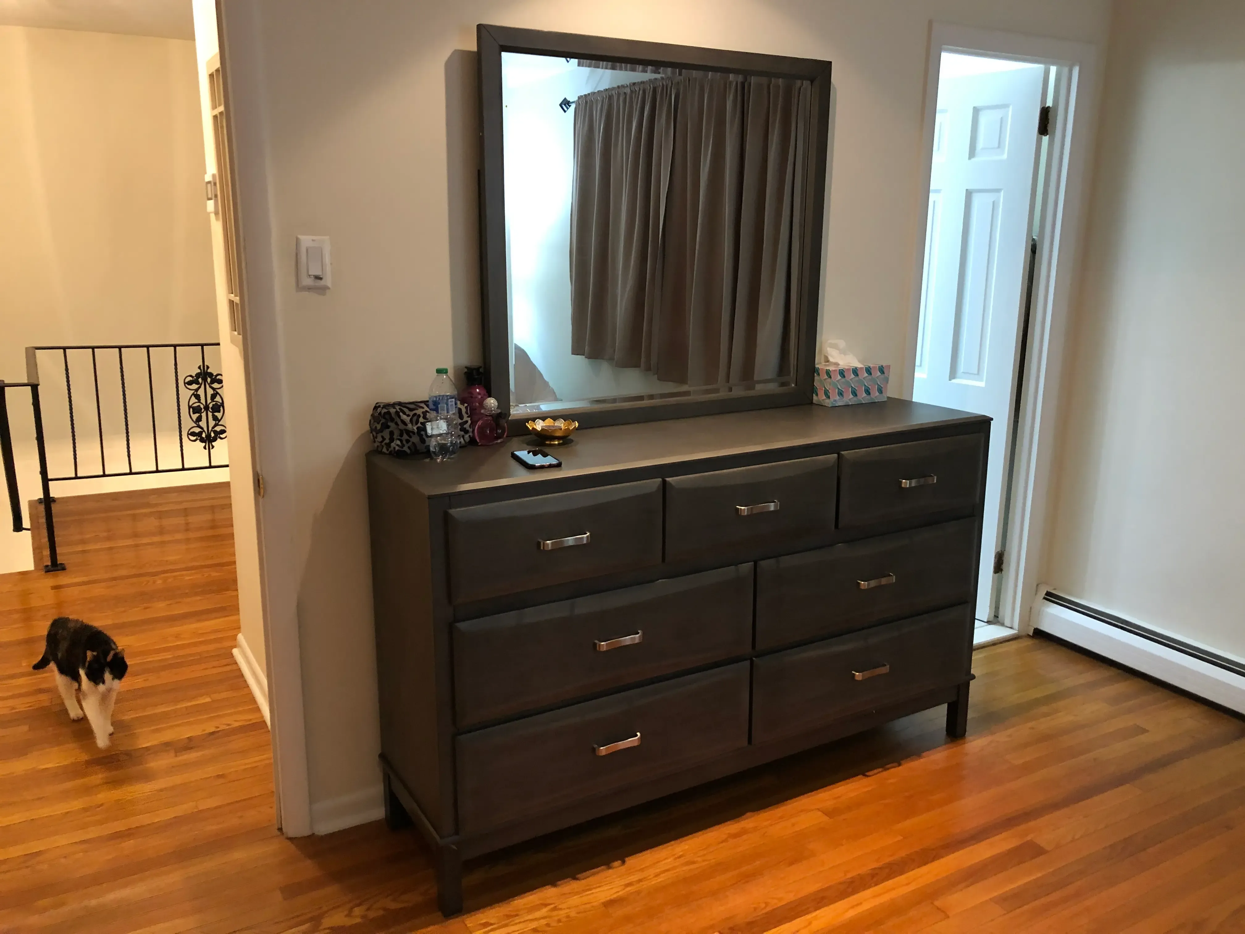 Keeping Your Bedroom Furniture Dresser Looking Great