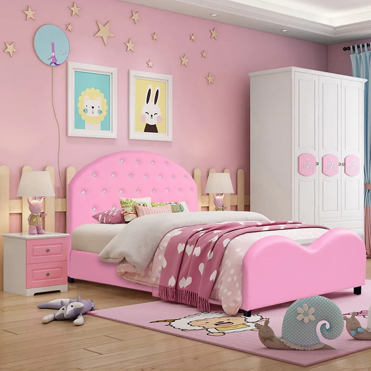 Picking the Perfect Bed: Bunks, Lofts, and Other Kids' Bedroom Furniture Staples