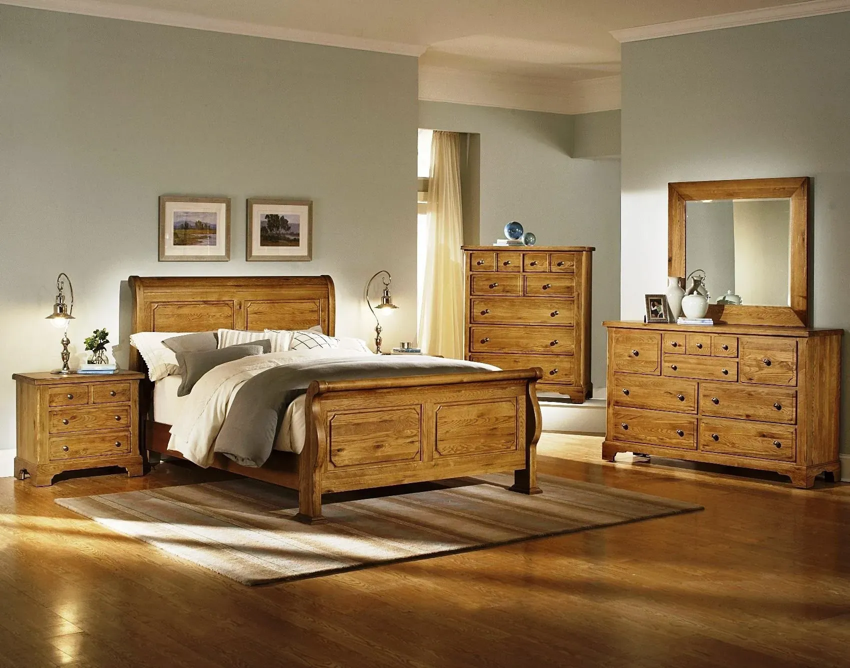 Picking the Right Wood: Types for Your Bedroom Furniture