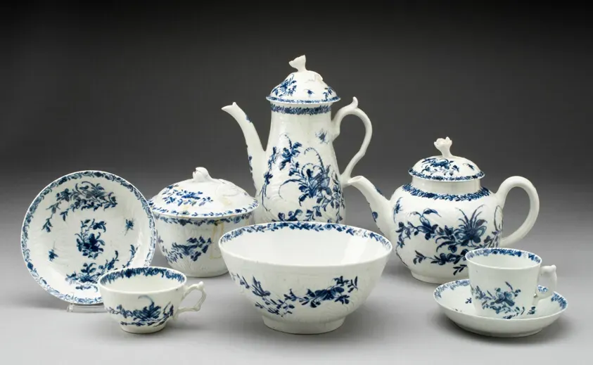 Pieces That Make Up Most Bedroom Sets 6 Piece