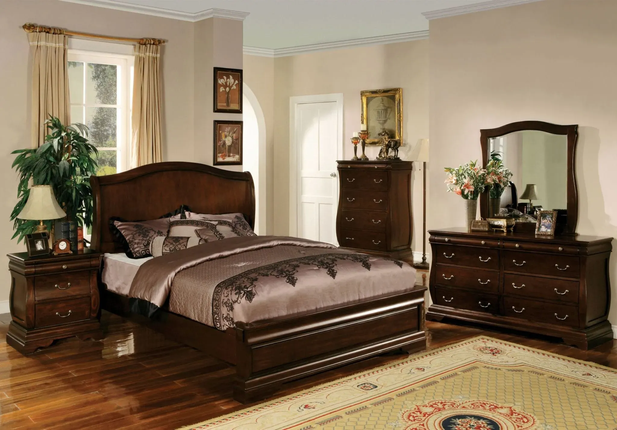 Styles and Materials for Your Queen Bedroom Furniture