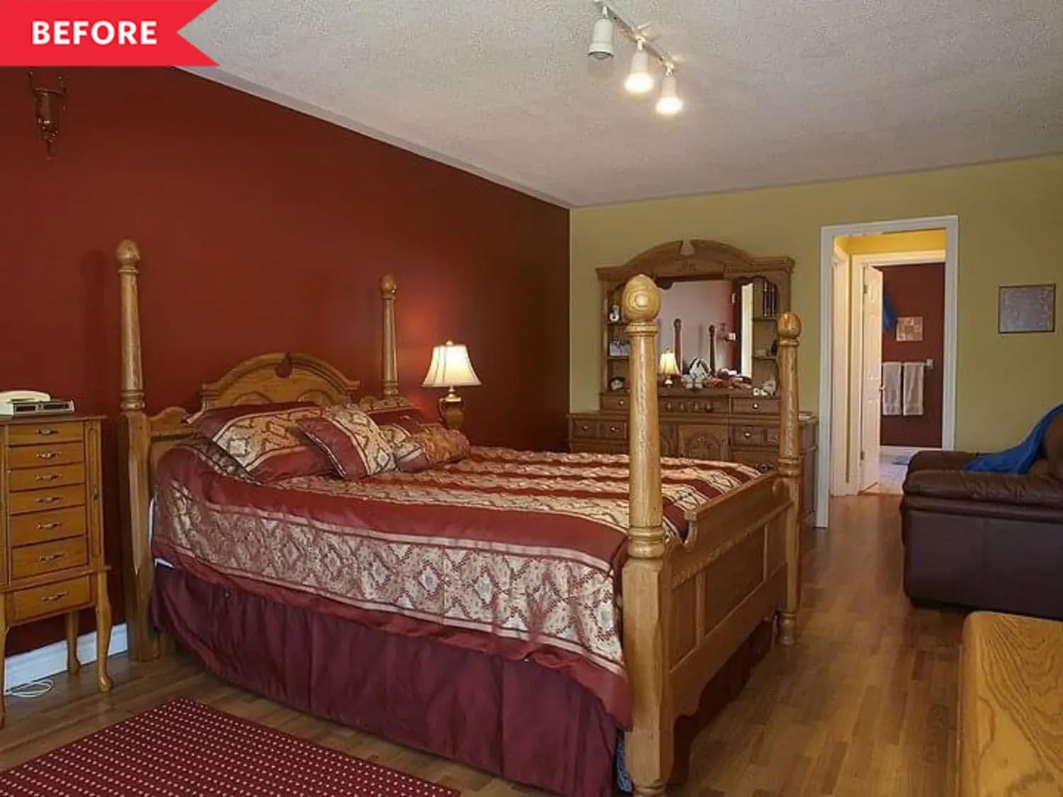 Styling Your Space with 90s Bedroom Furniture
