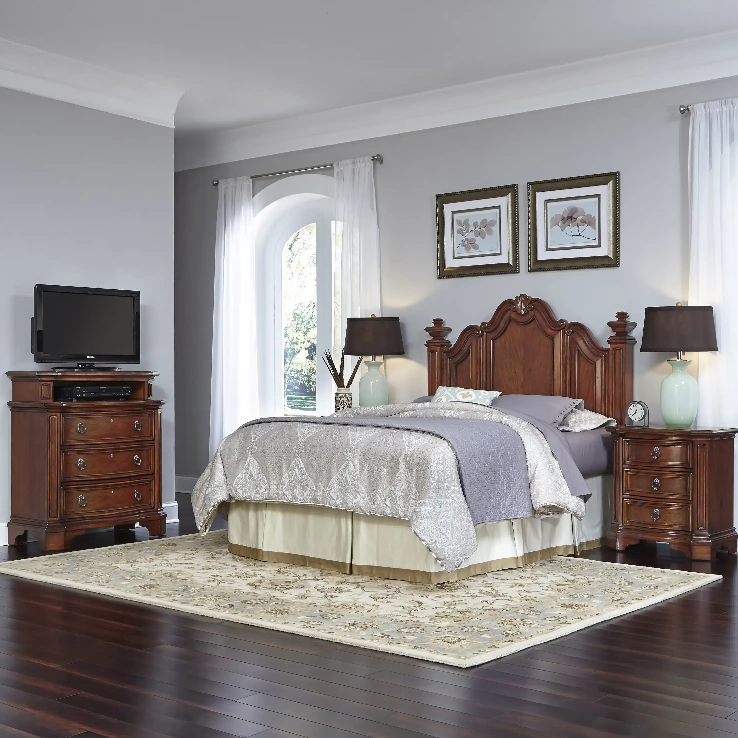 What Are 4 Piece Bedroom Furniture Sets Anyway?