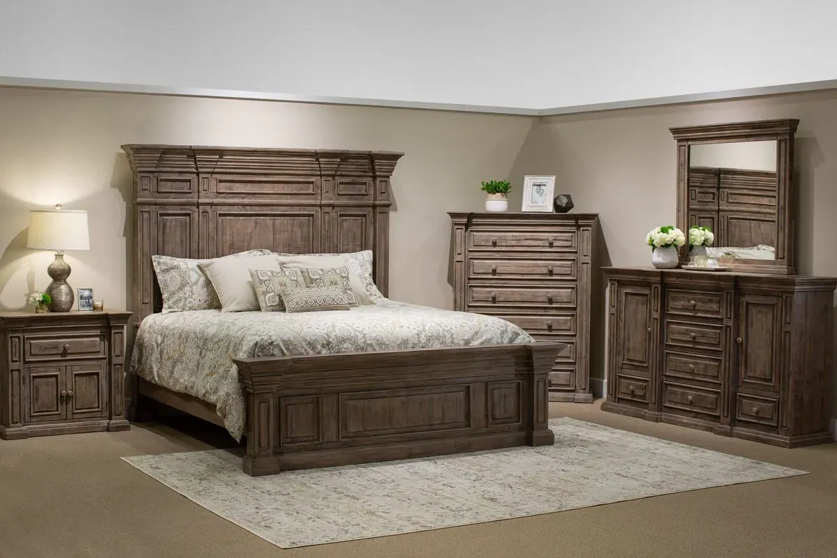 What Exactly Comes in a 5 Piece Bedroom Furniture Set?