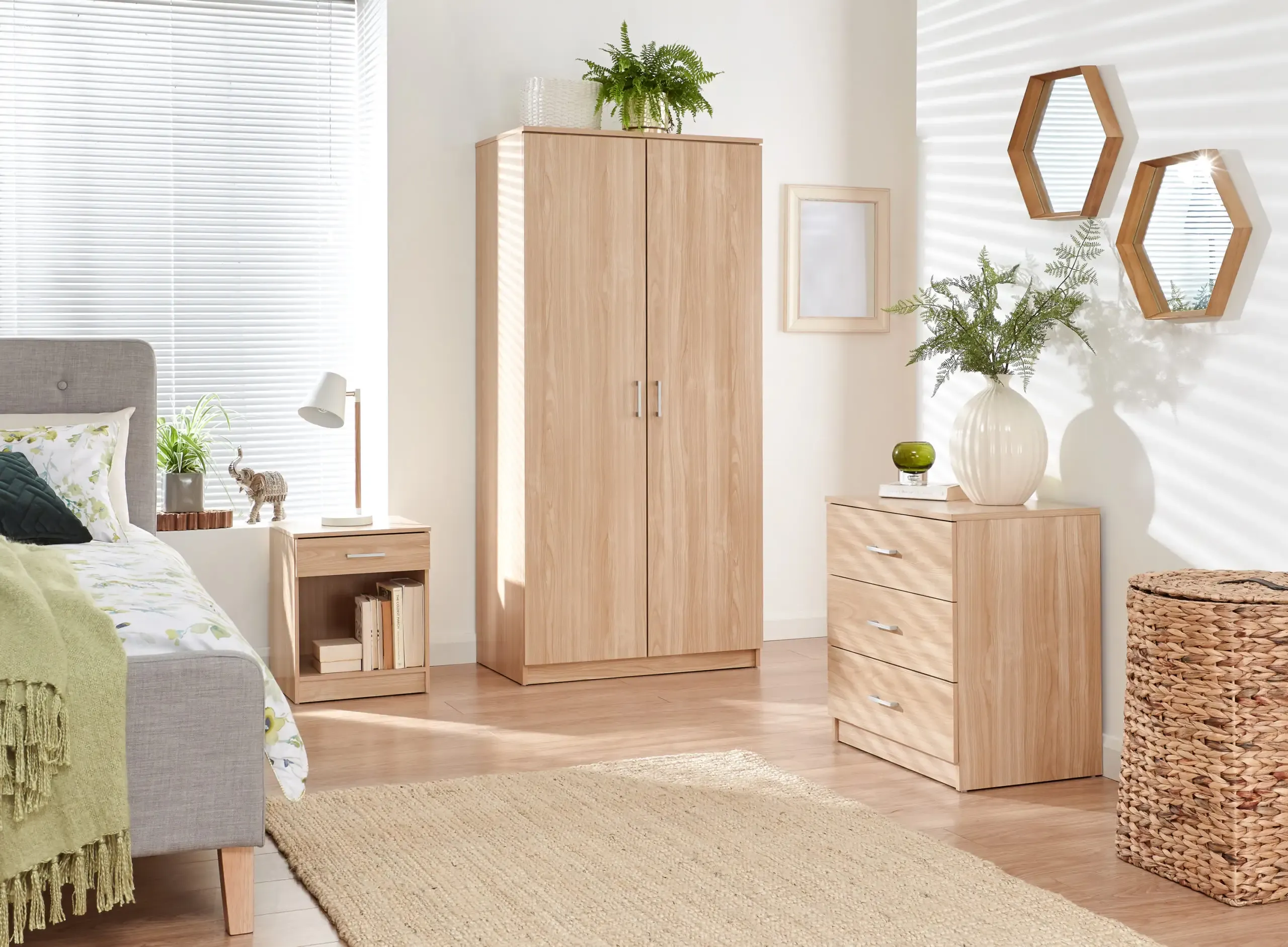 What's Included in a 3pc Bedroom Furniture Set?