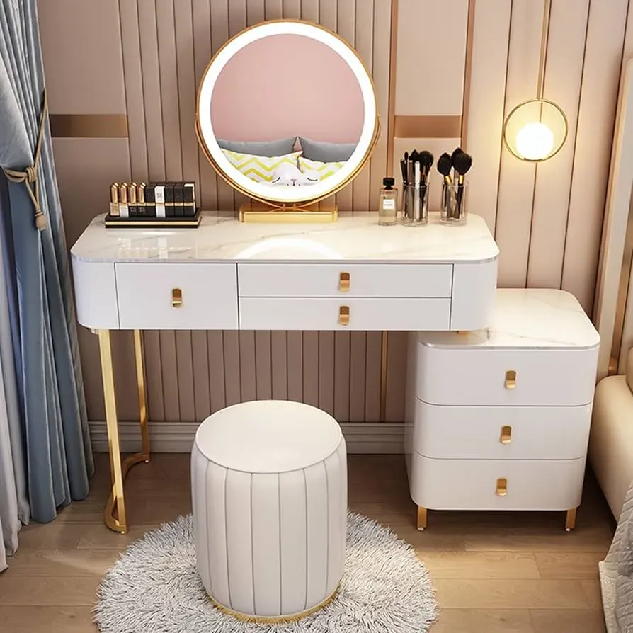 Why a Bedroom Furniture Vanity Makes Sense